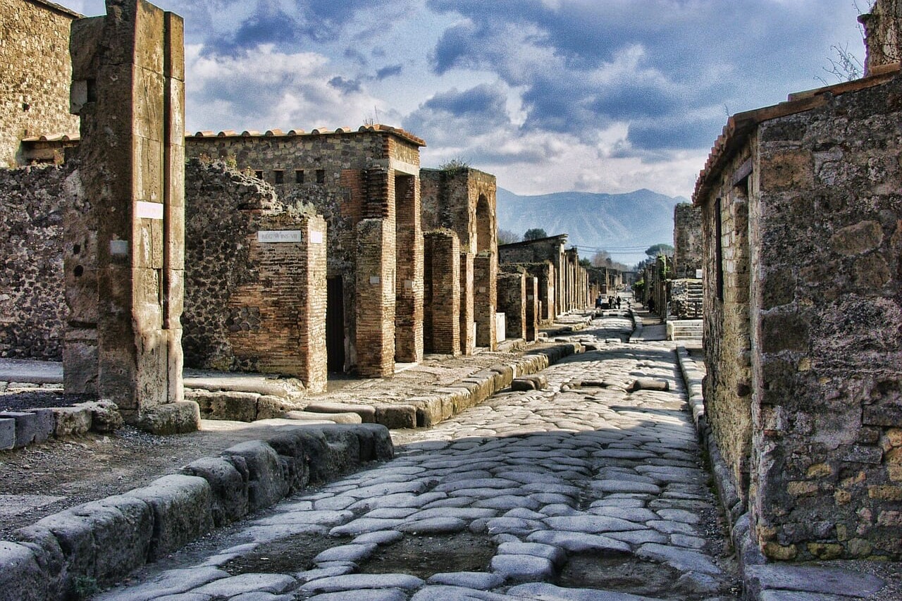 Image of Pompei ruins
