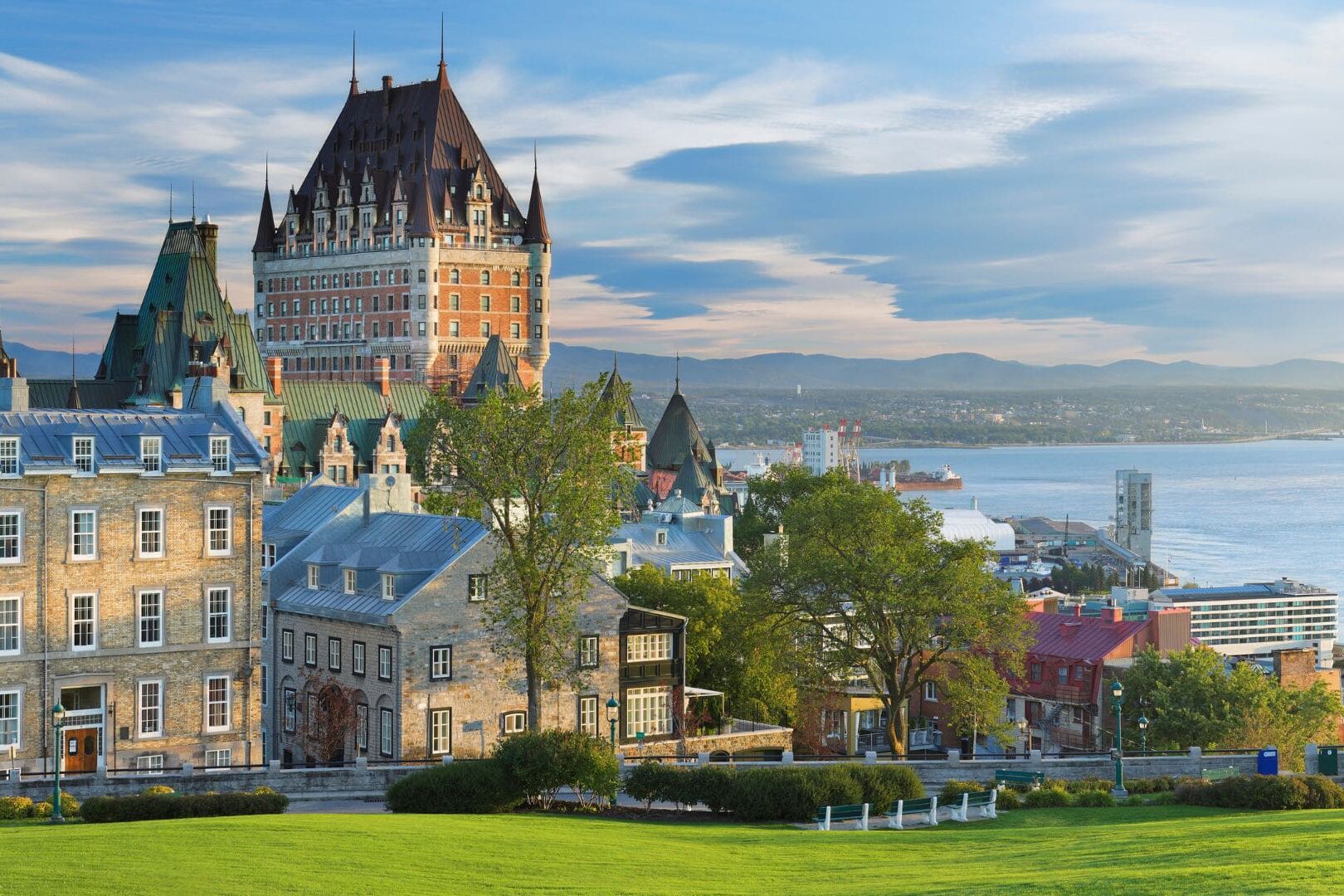 Image of Chateau Frontenac in the Spring
