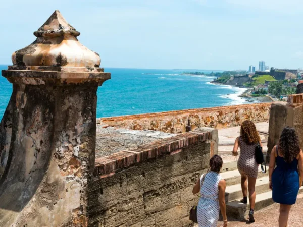 Puerto Rico: Culture, History & Nature