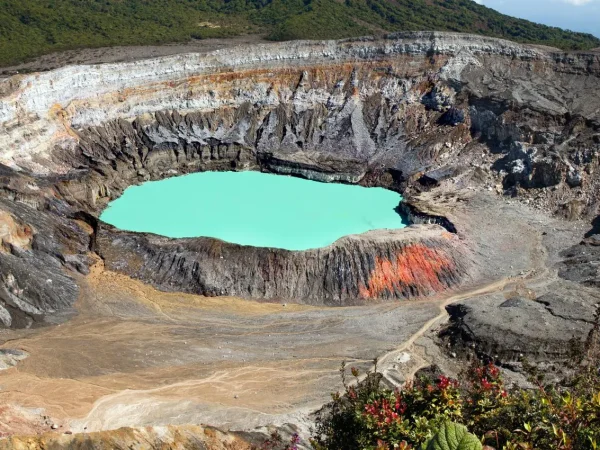 Costa Rica: STEM – Geology & Ecology Tour