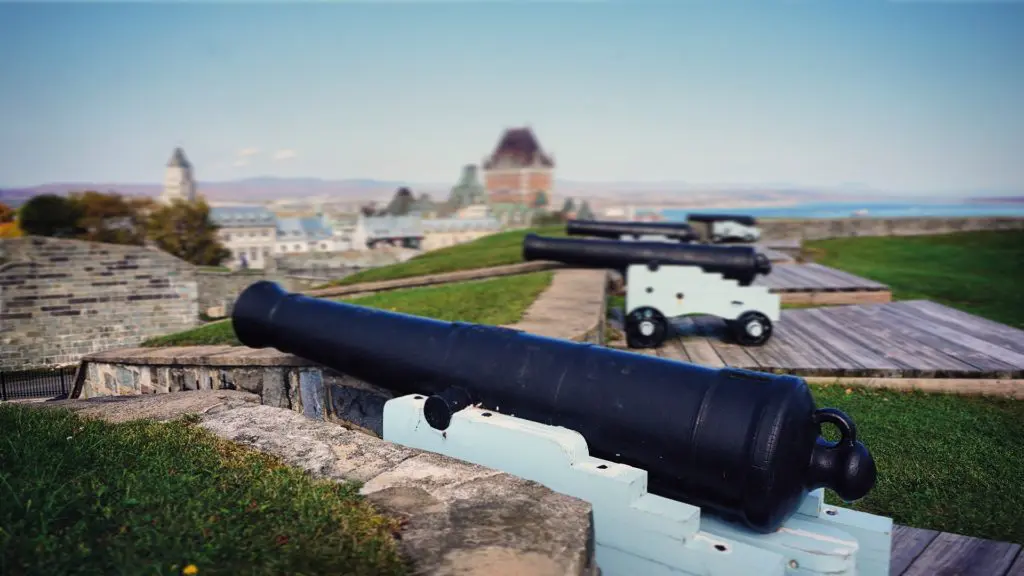 Citadelle in Quebec city - Canons on display with Chateau Frontenac in the background.